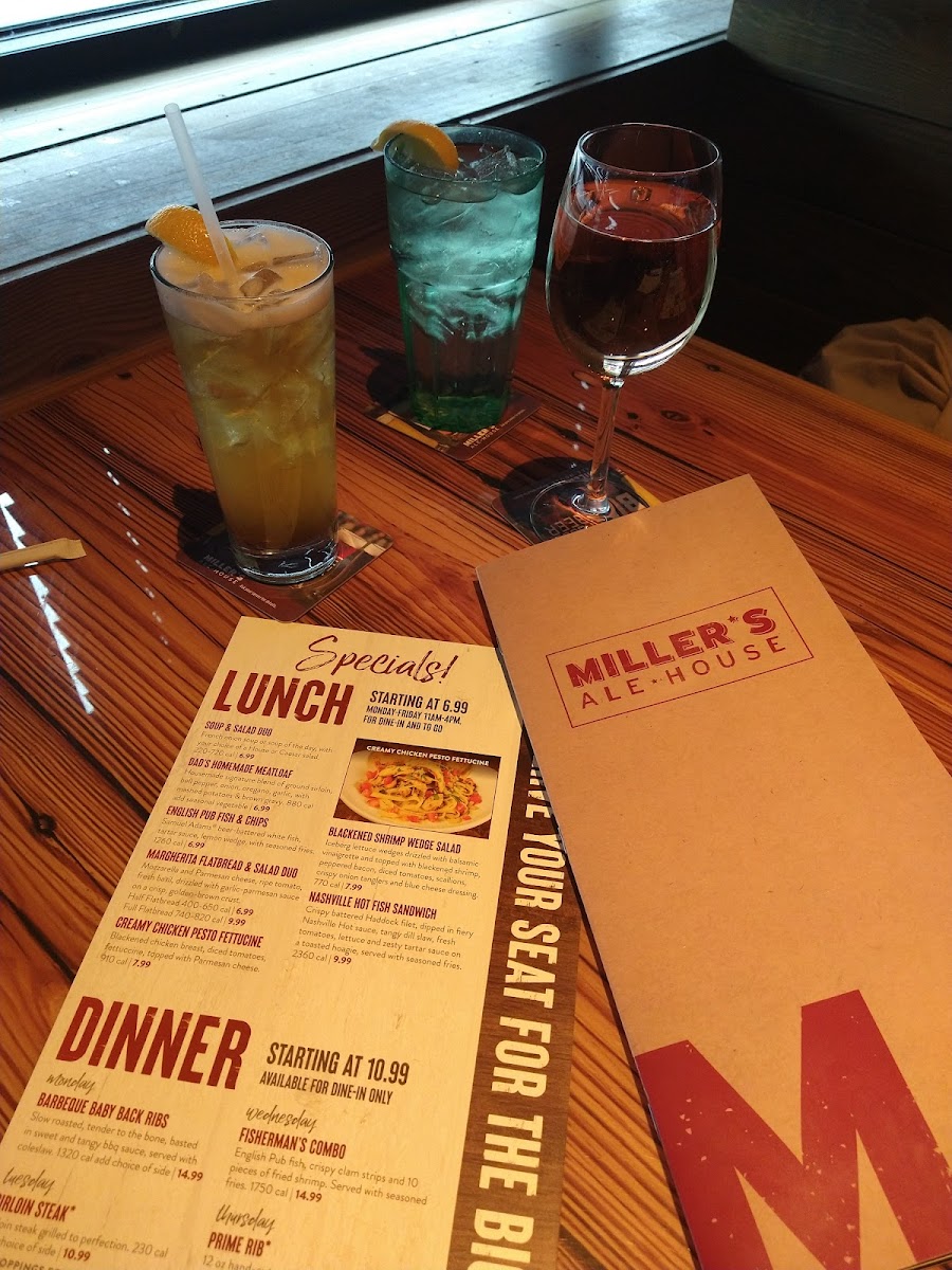 Miller's Ale House photo 7